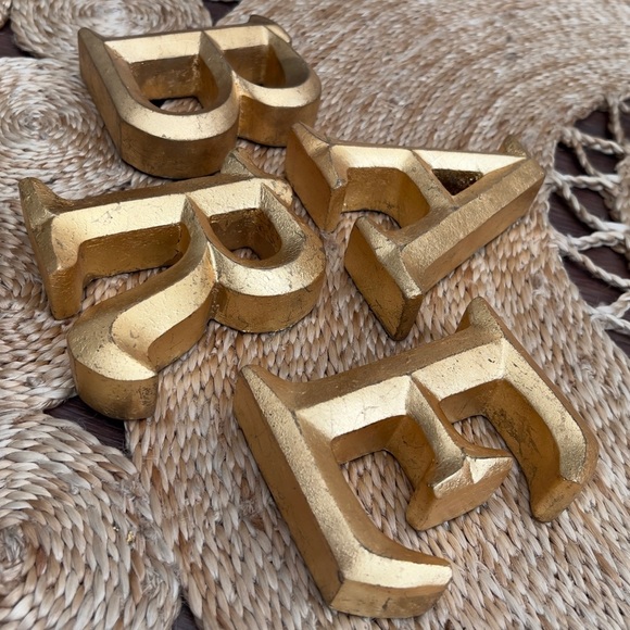 GOLD GILDED INITIAL LETTER HOME DECOR - Picture 6 of 6
